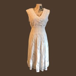 Elegant White Lace Midi Dress